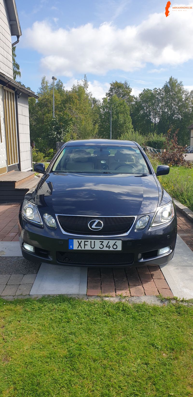 lexus-lexus-gs300-300-rwd