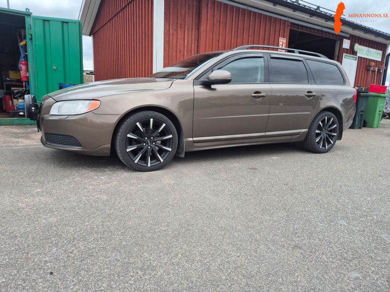 volvo-v70-ii-d4-20-fwd