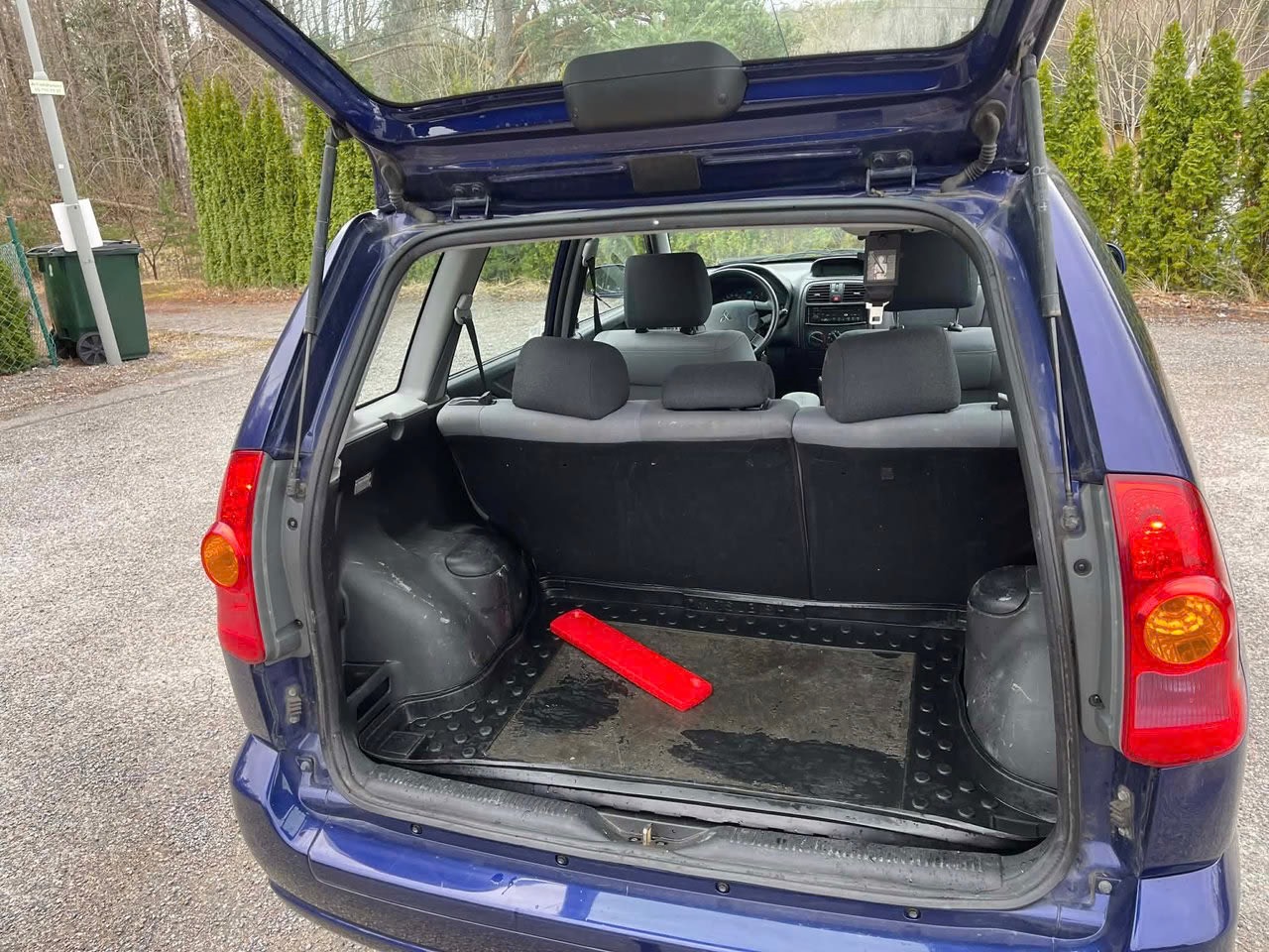 mitsubishi-space-star-16