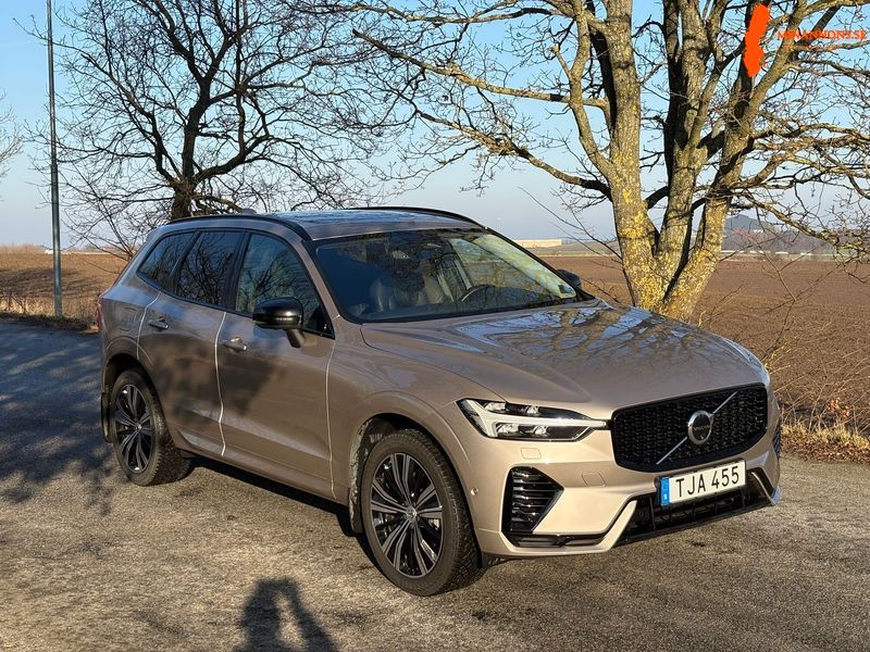 volvo-xc60-t6-20-recharge-awd-phev-b-e5e10