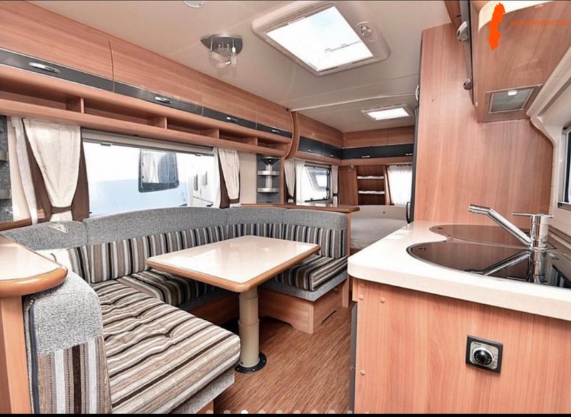 hobby-560-ukfe-deluxe-2012