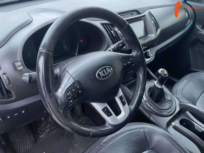 kia-sportage-20-crdi-awd-manuell-184hk-2013