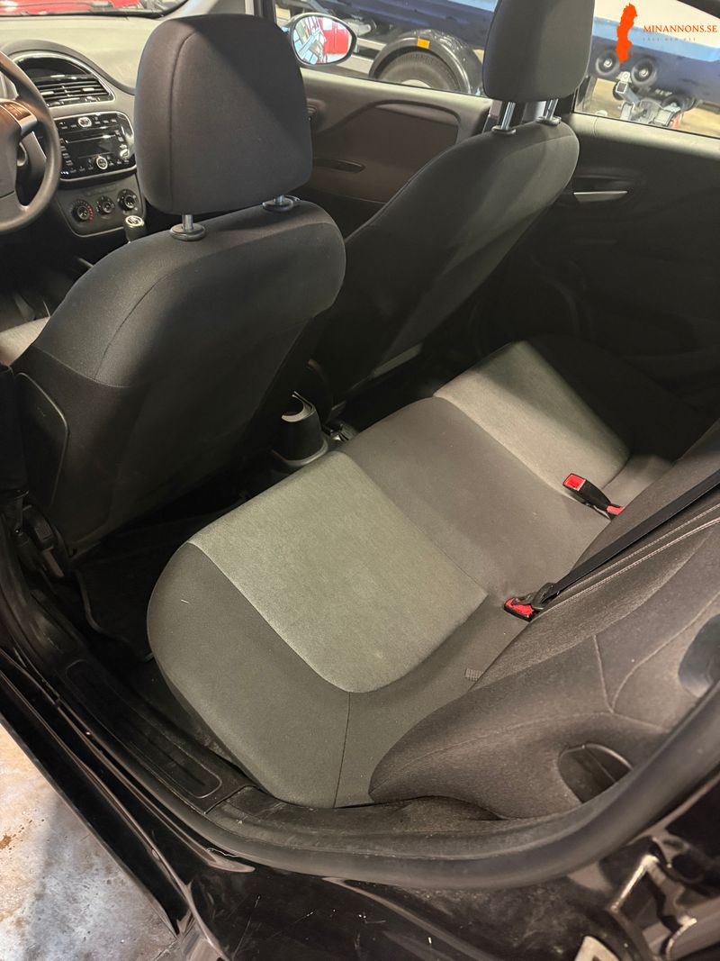 fiat-punto-5-dorrar-12-8v-manuell-69hk-2013