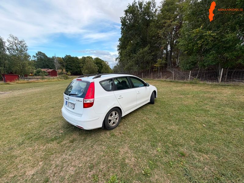 hyundai-i-30-cw-16-16v-fwd