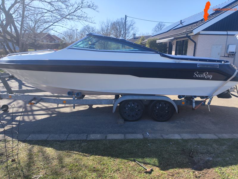 searay-cuddy-200-80trailer