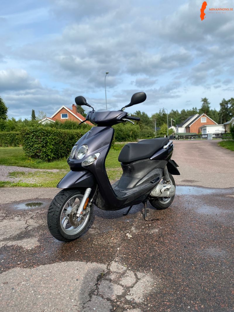 yamaha-neos-50