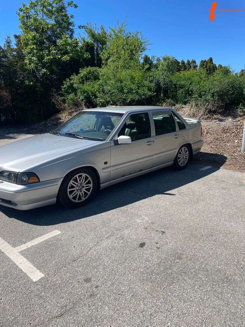 volvo-volvo-l-s70-24-20v-fwd