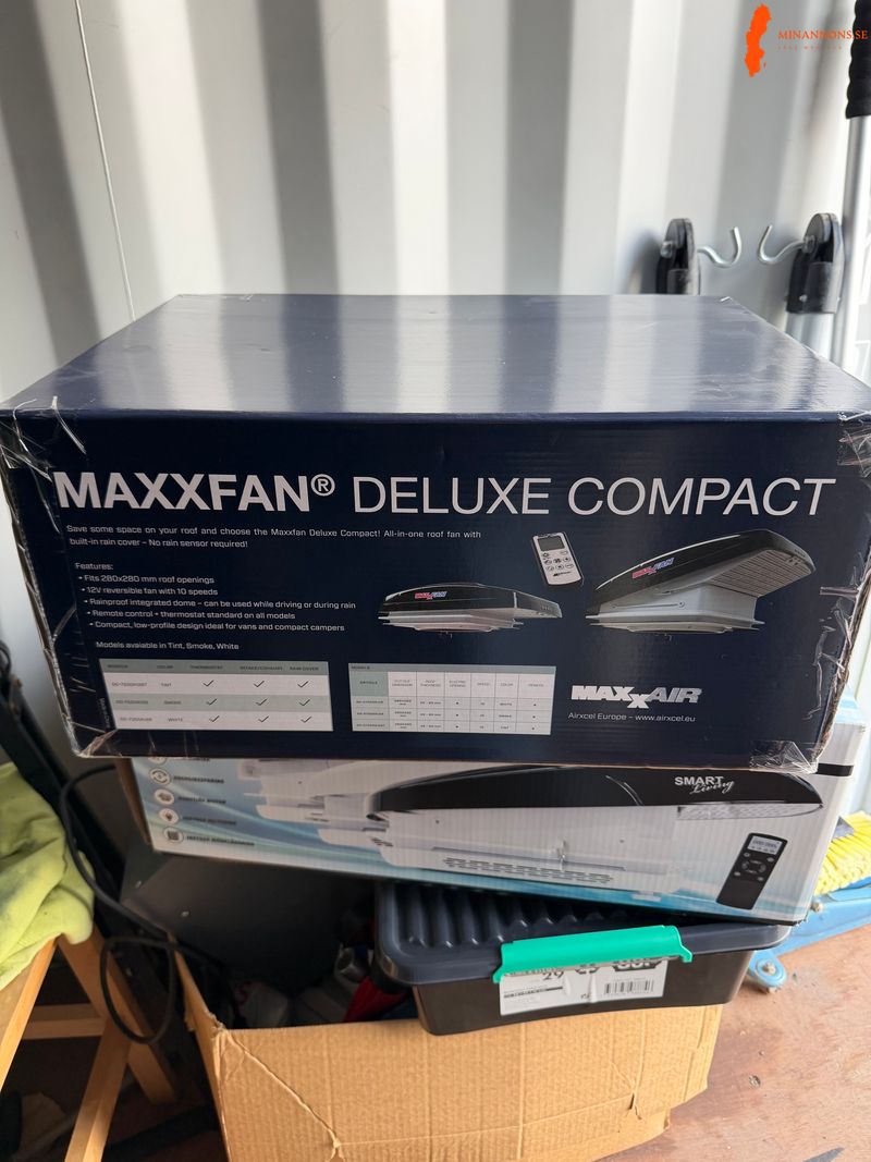maxxfan-delux-28x28