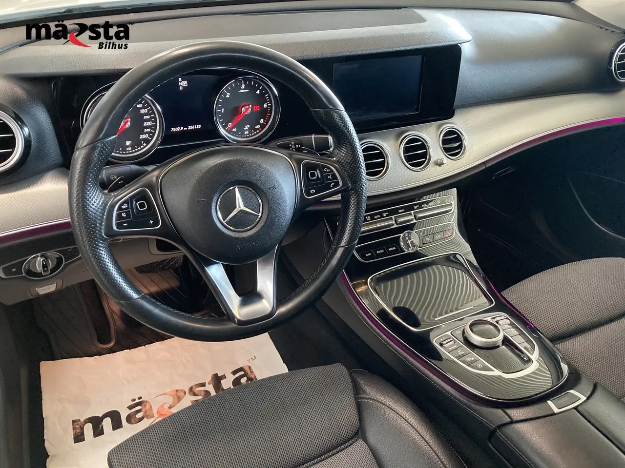 mercedes-benz-e-220-d-9g-tronic