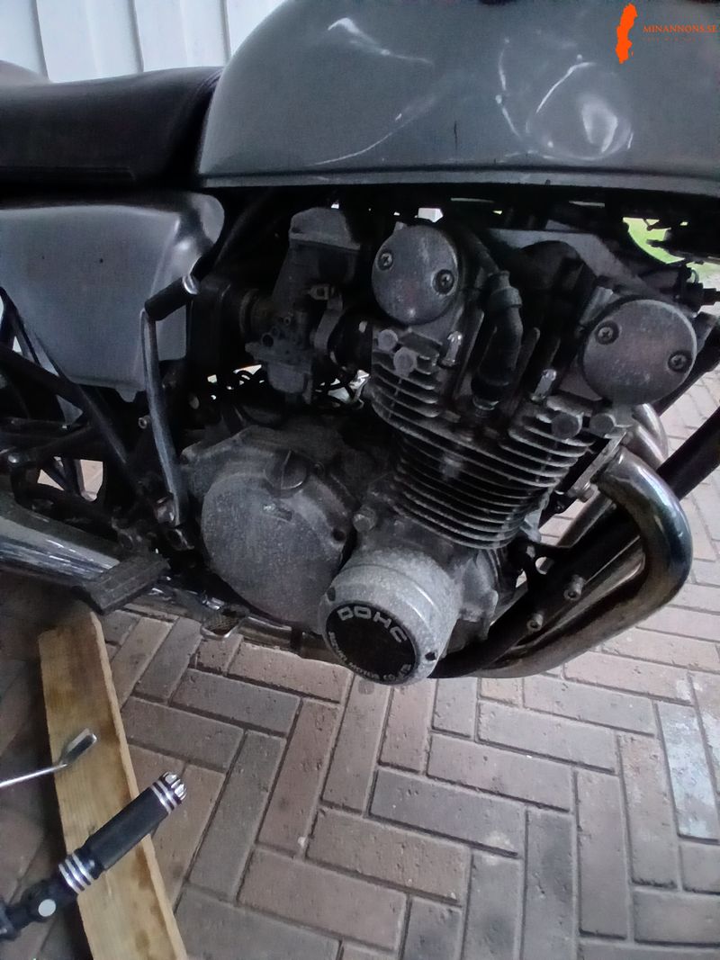 suzuki-gs-500