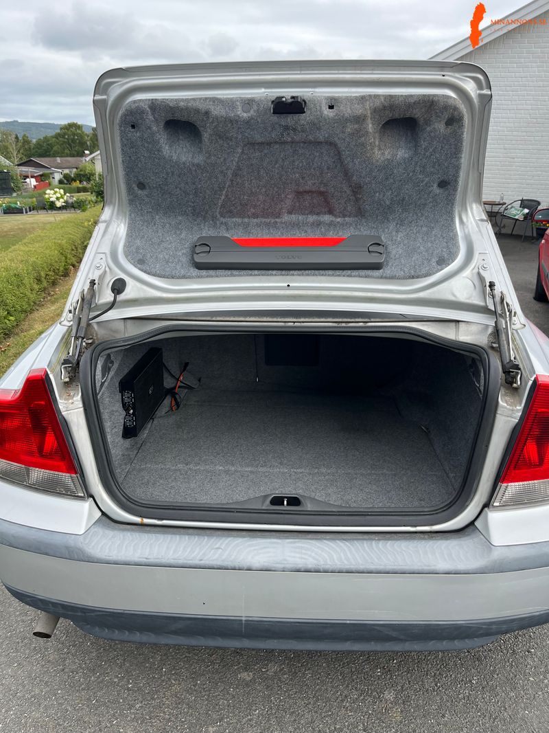 volvo-volvo-r-s60-24-20v-fwd