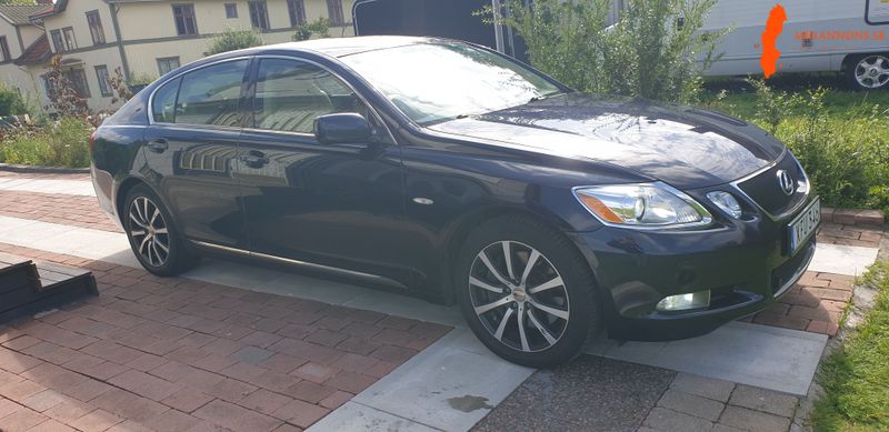 lexus-lexus-gs300-300-rwd