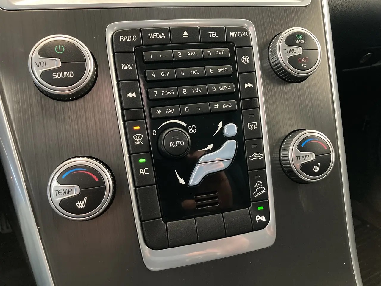 volvo-xc60-d4-awd-geartronic