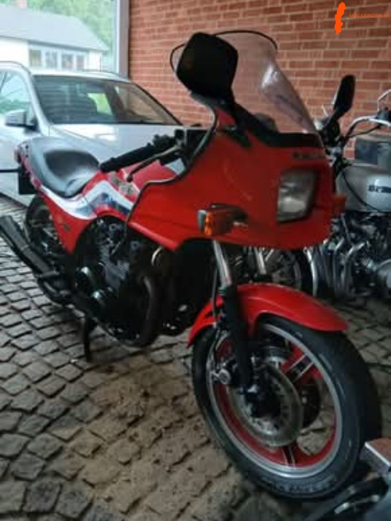kawasaki-gpz750-1983-klassisk-sporthoj