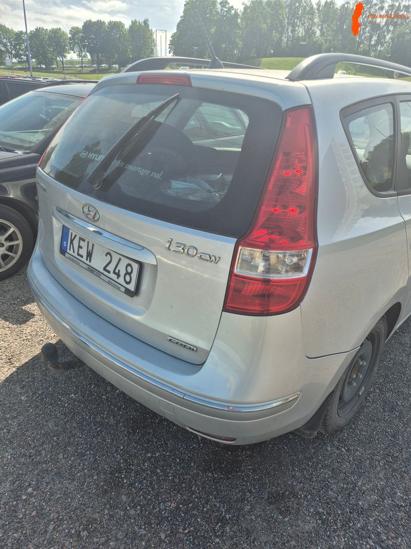 hyundai-i30-16-crdi-fwd