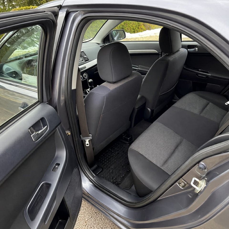 mitsubishi-lancer-sportback-18-mivec