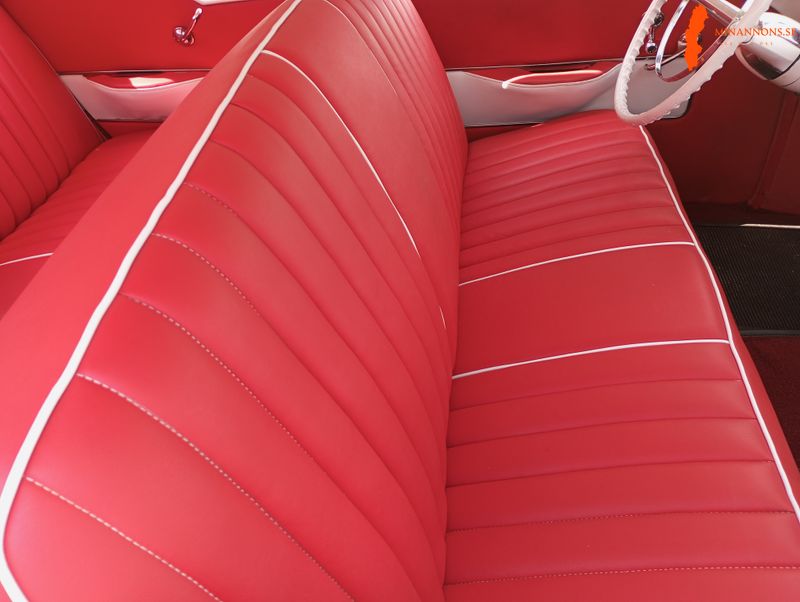 oldsmobile-1957-4dr-ht