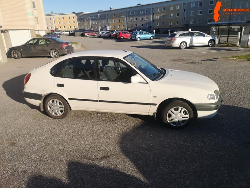 toyota-toyota-corolla-14-16v