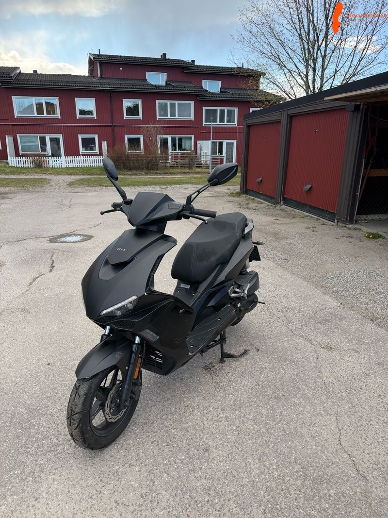 drax-rough-e5-2022-valskott-moped-saljes