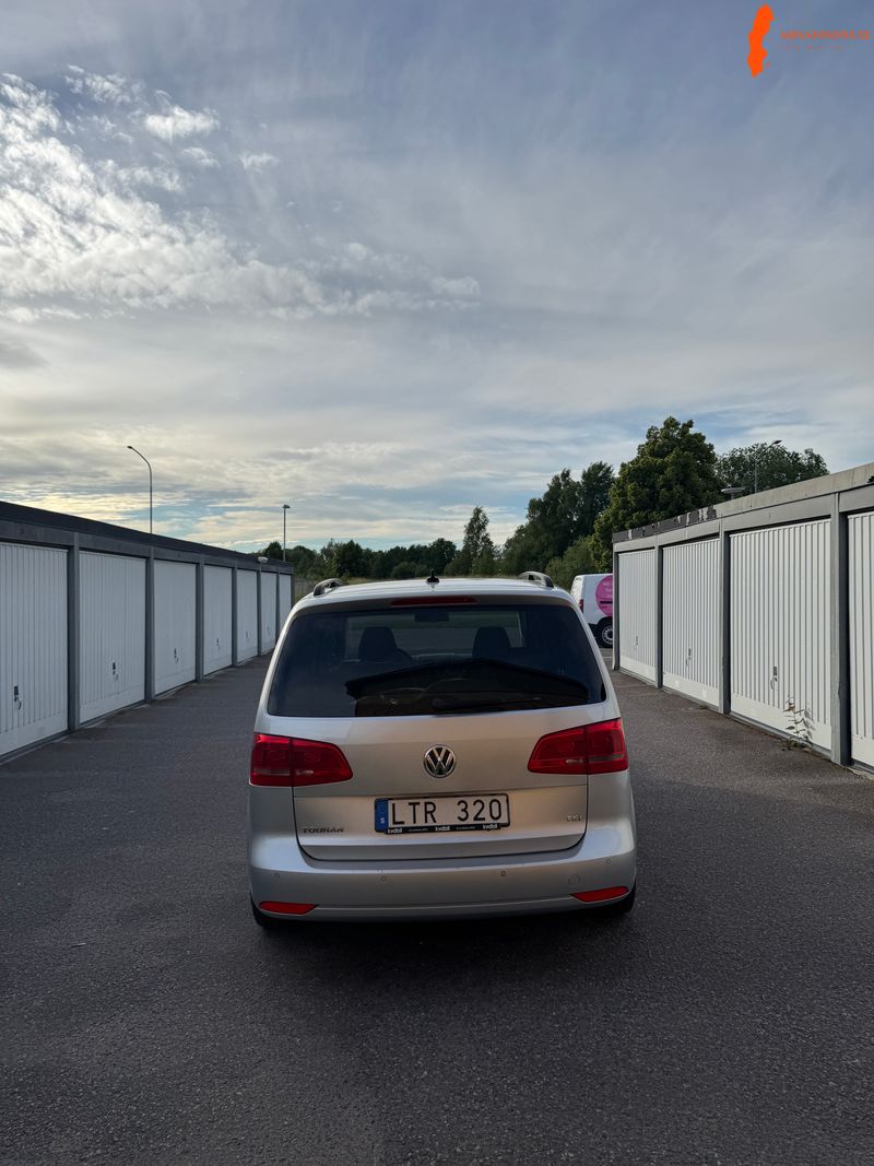 volkswagen-touran-14-tsi-fwd
