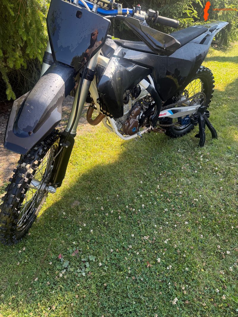 husqvarna-250