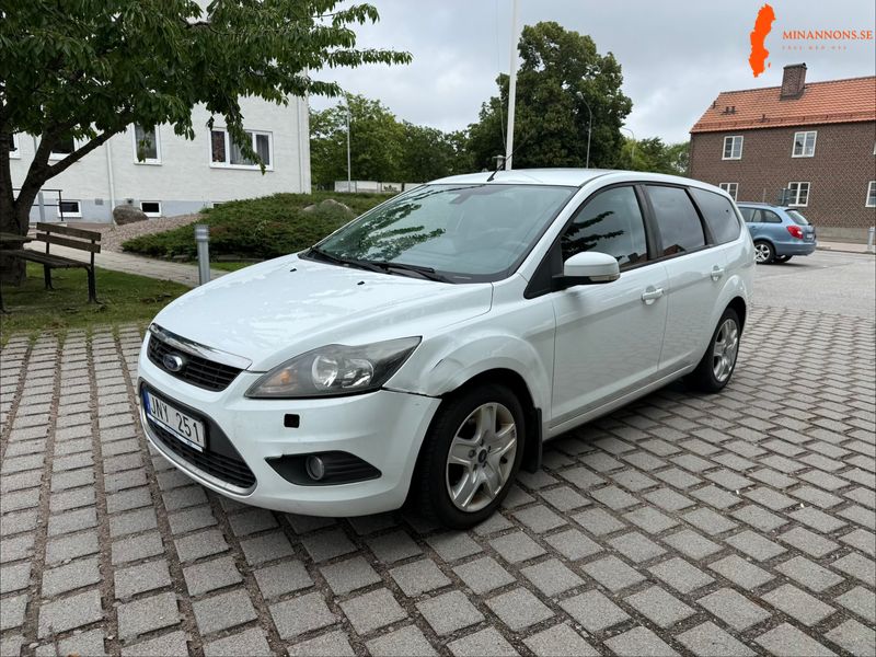 ford-ford-focus-18-ffv