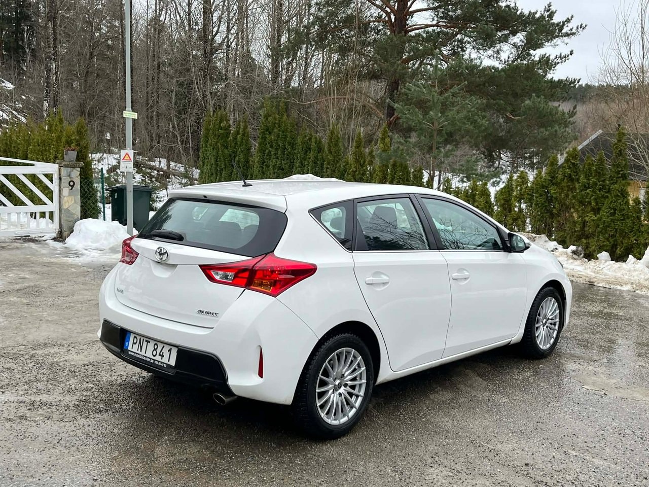 toyota-auris-20-d-4d