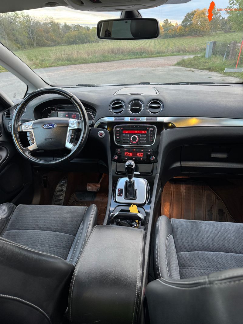 ford-s-max-20-tdci-powershift-140hk-2013