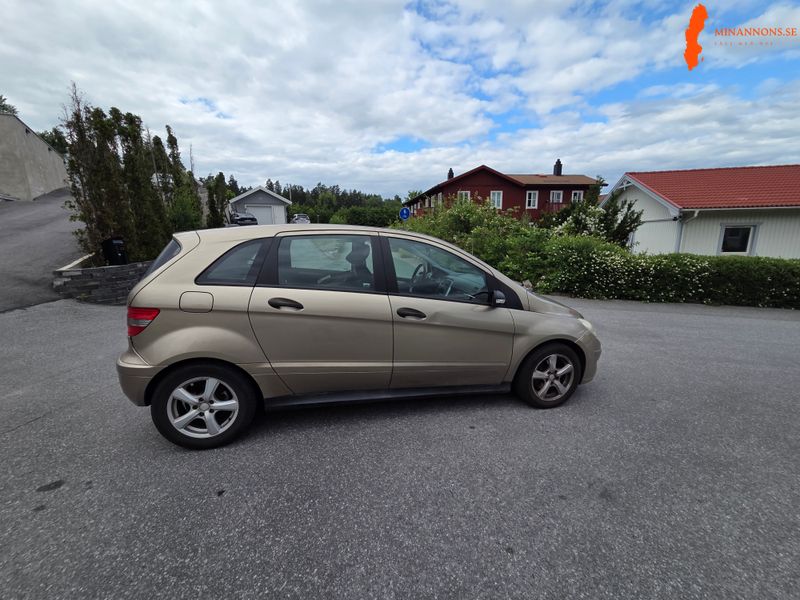 mercedes-benz-mercedes-benz-b-200-200-cst-fwd