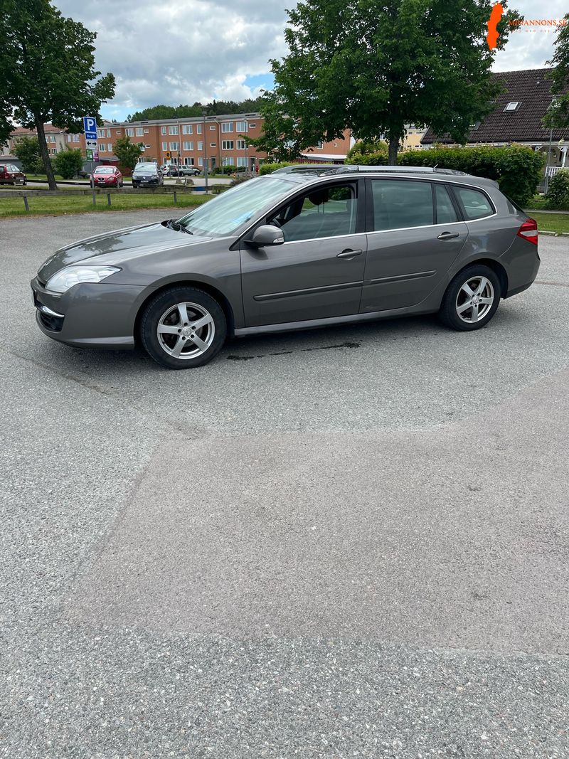 renault-renault-laguna-20-16v