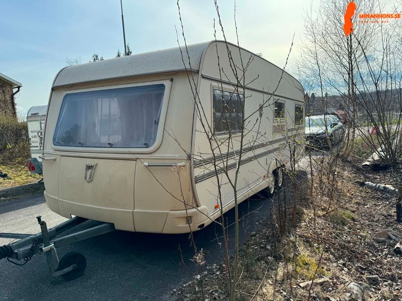 husvagn-en-tabbert-contess-dubbelaxlad-6502001