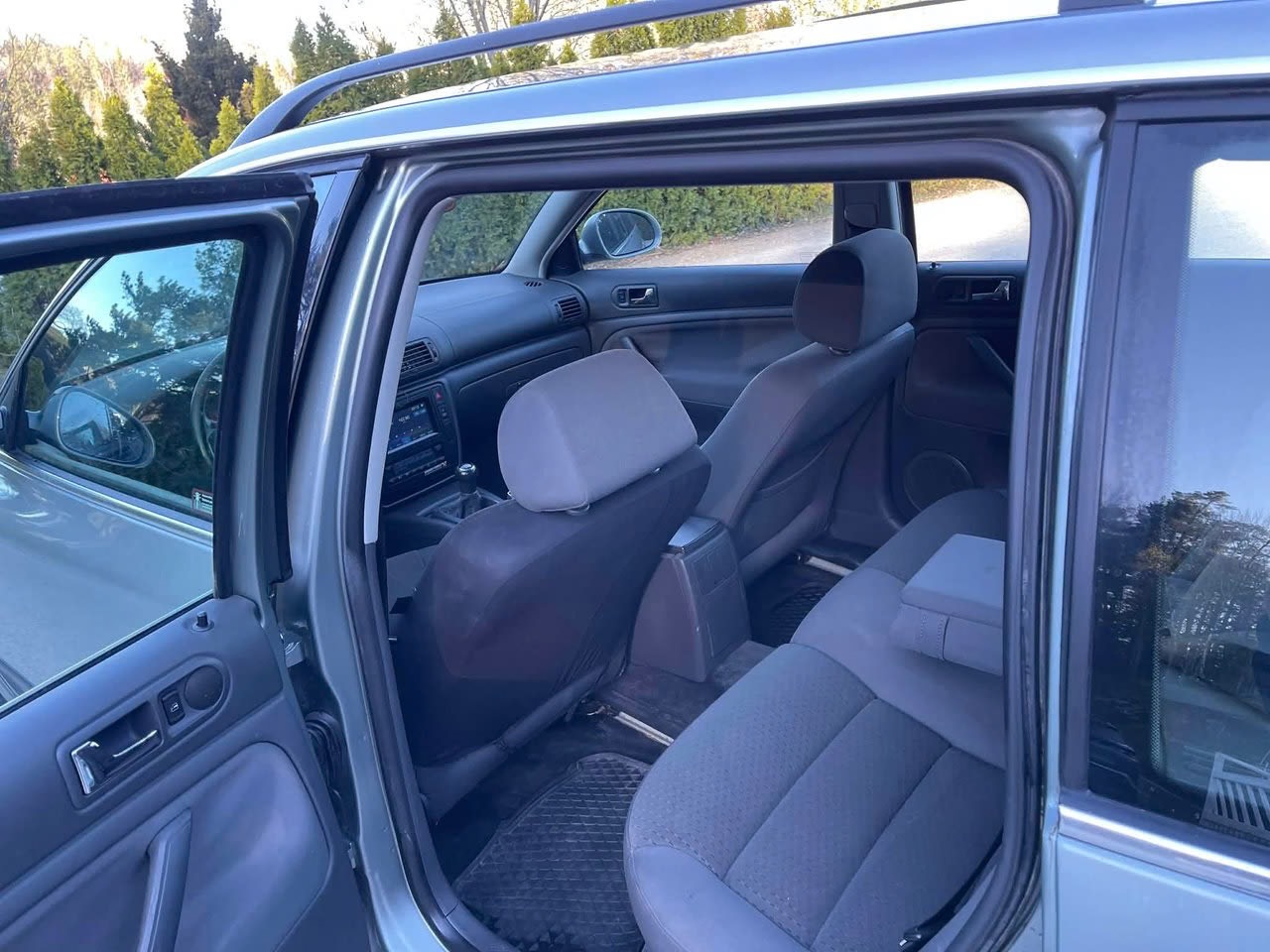 volkswagen-passat-variant-18-t