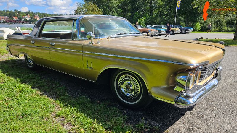 chrysler-imperial-crown