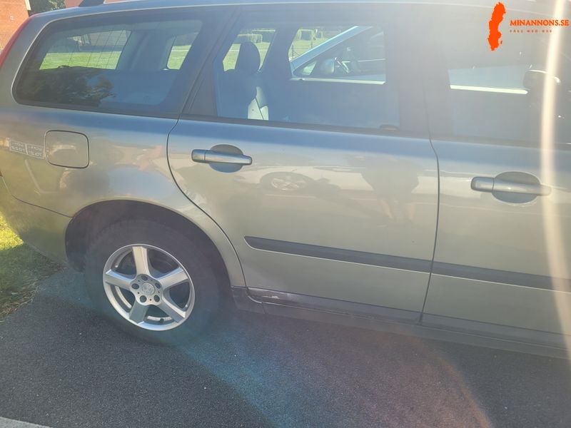 volvo-volvo-m-v50-18-16v-fwd