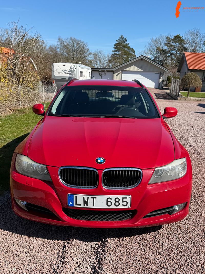 bmw-316i-touring-manuell-122hk-2012