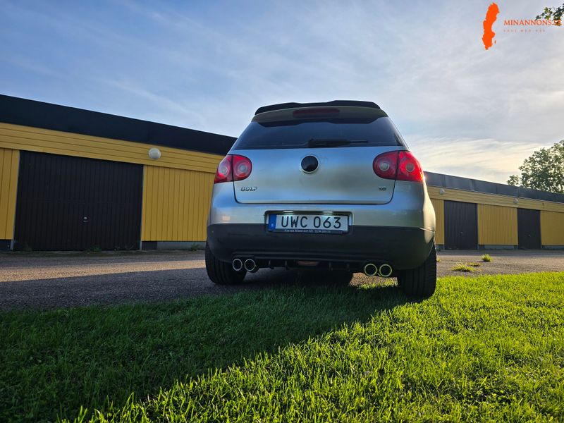 golf-16-2004