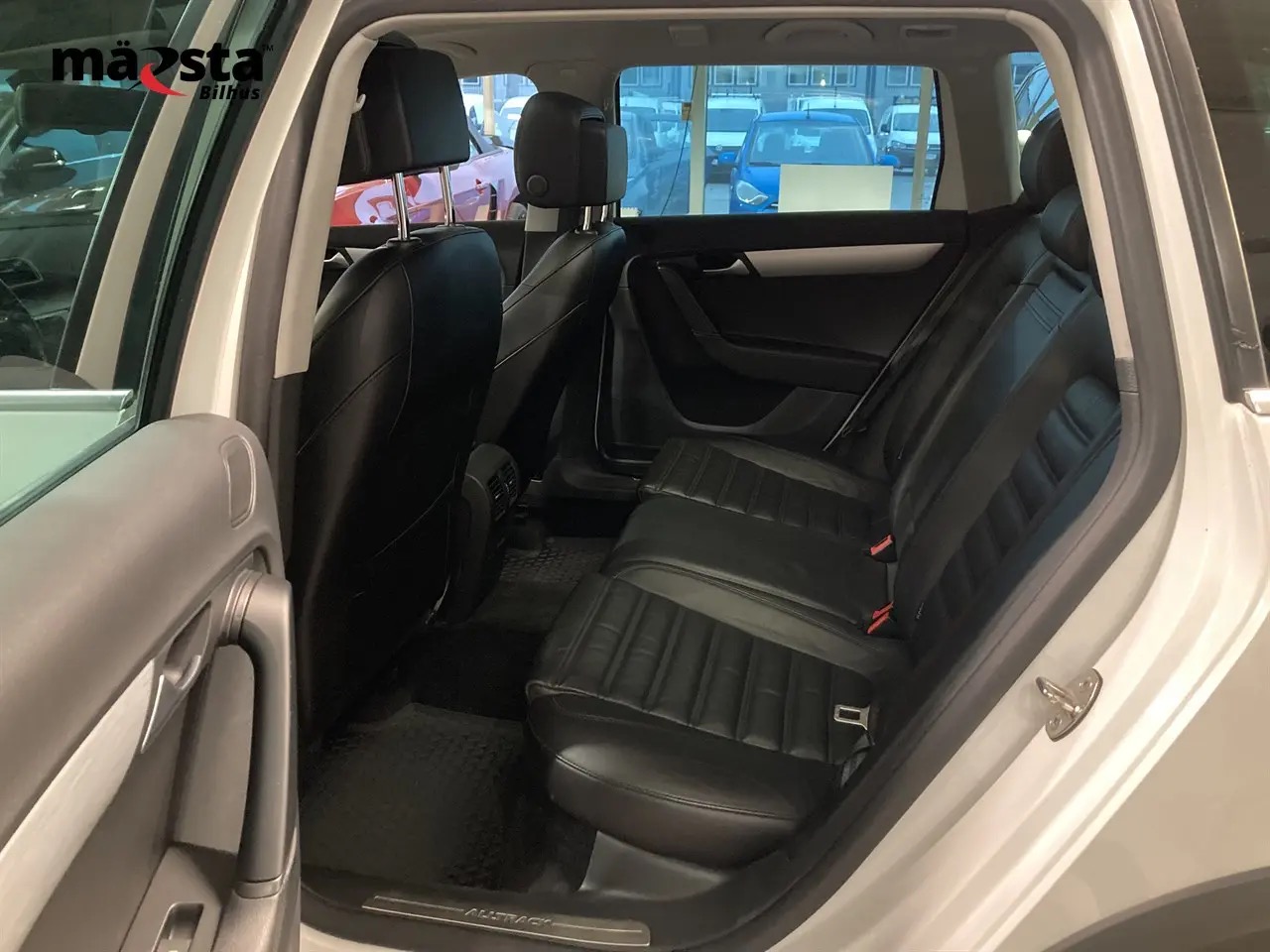 volkswagen-passat-alltrack-20-tdi-dpf-bmt-4motion-dsg-sekventiell