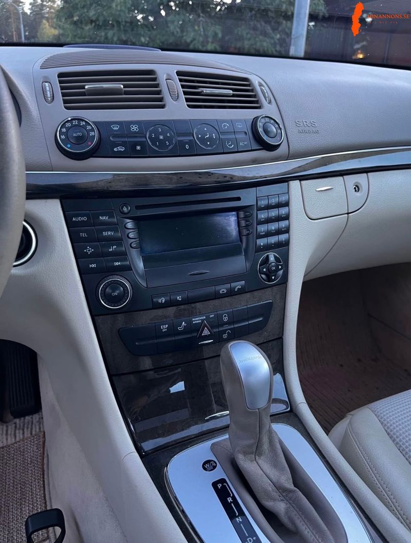 mercedes-benz-mercedes-benz-e240