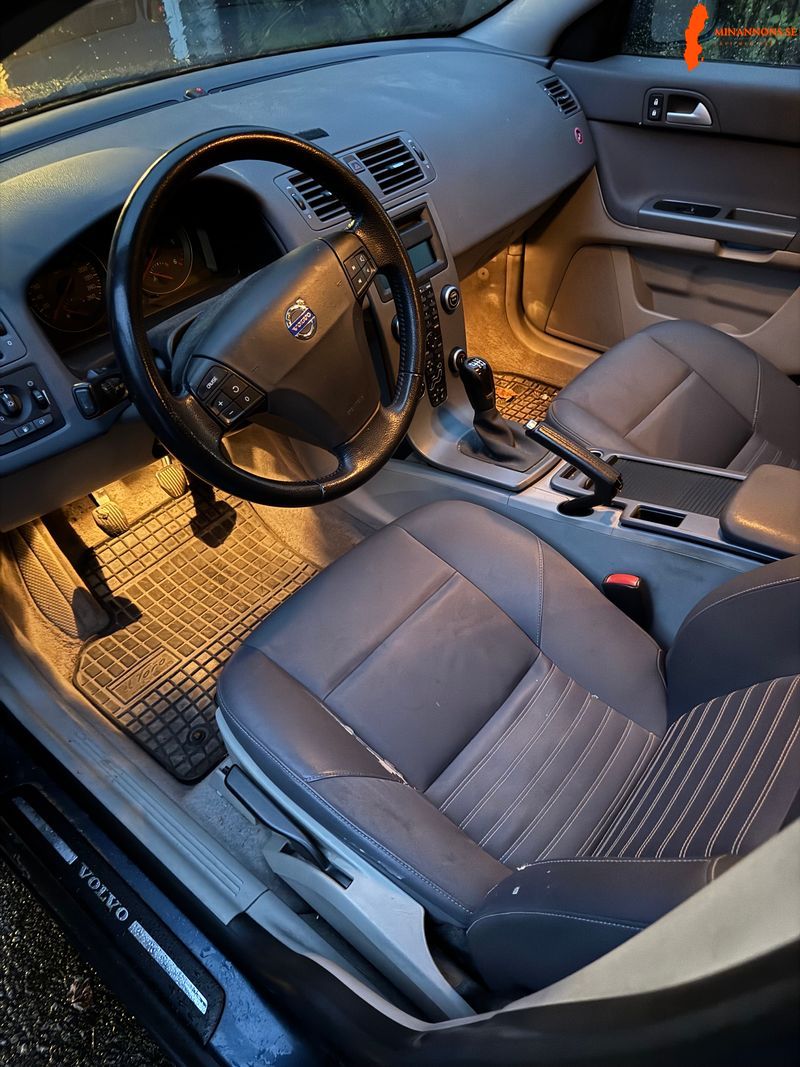 volvo-volvo-m-v50-20-d-fwd