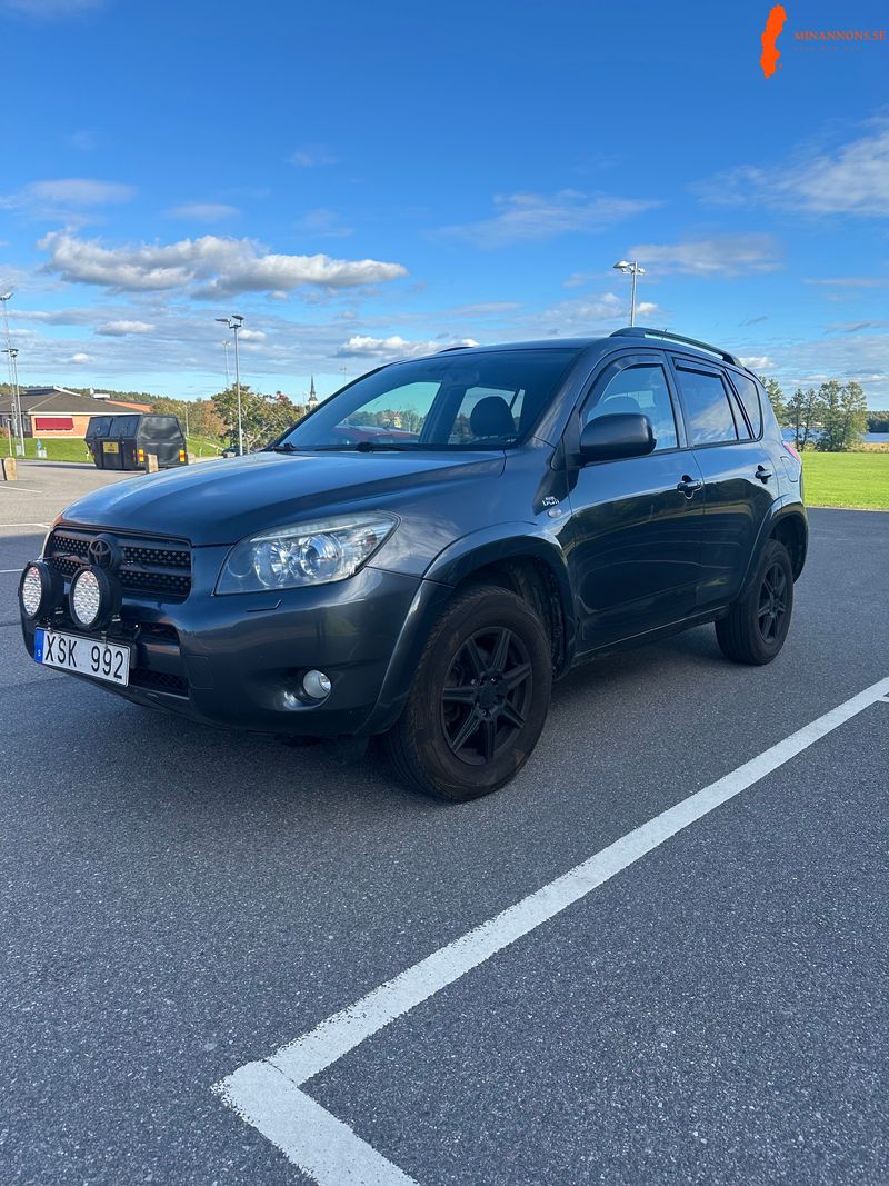Toyota TOYOTA RAV4 2.2 D-4D AWD
