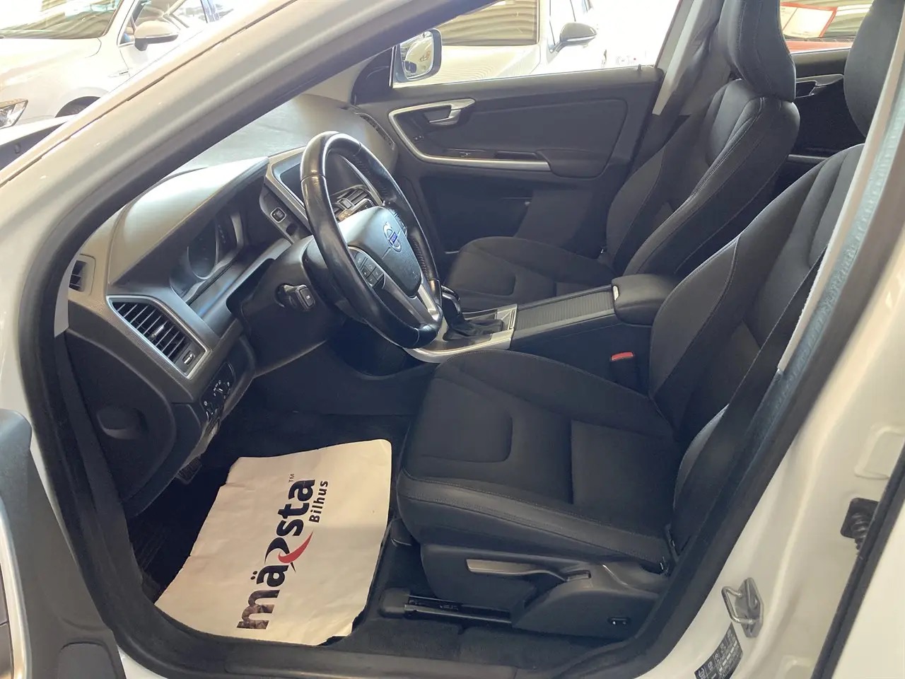 volvo-xc60-d4-awd-geartronic