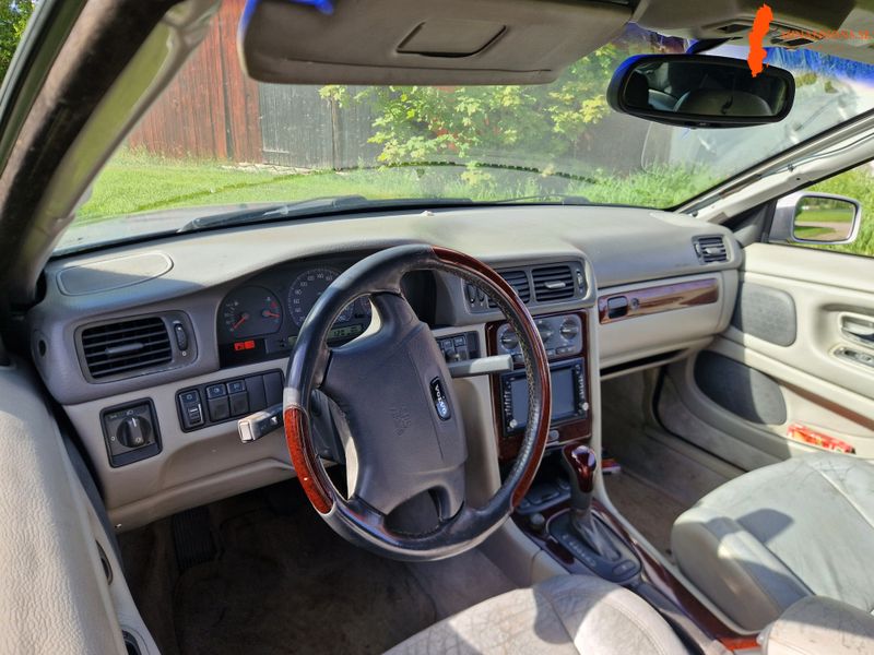 volvo-volvo-c70-24t-20v-fwd