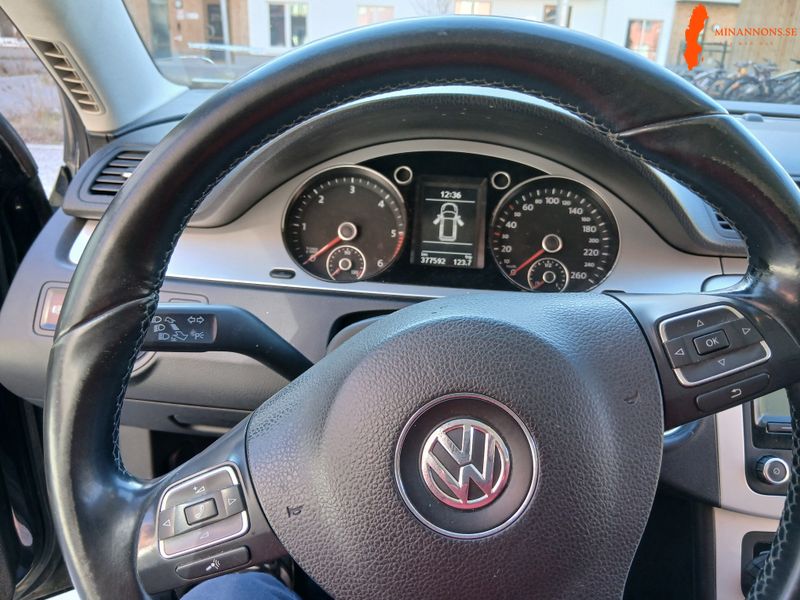 passat-kombi-20-tdi-177hk-rline-4wd-automat-aven-byte