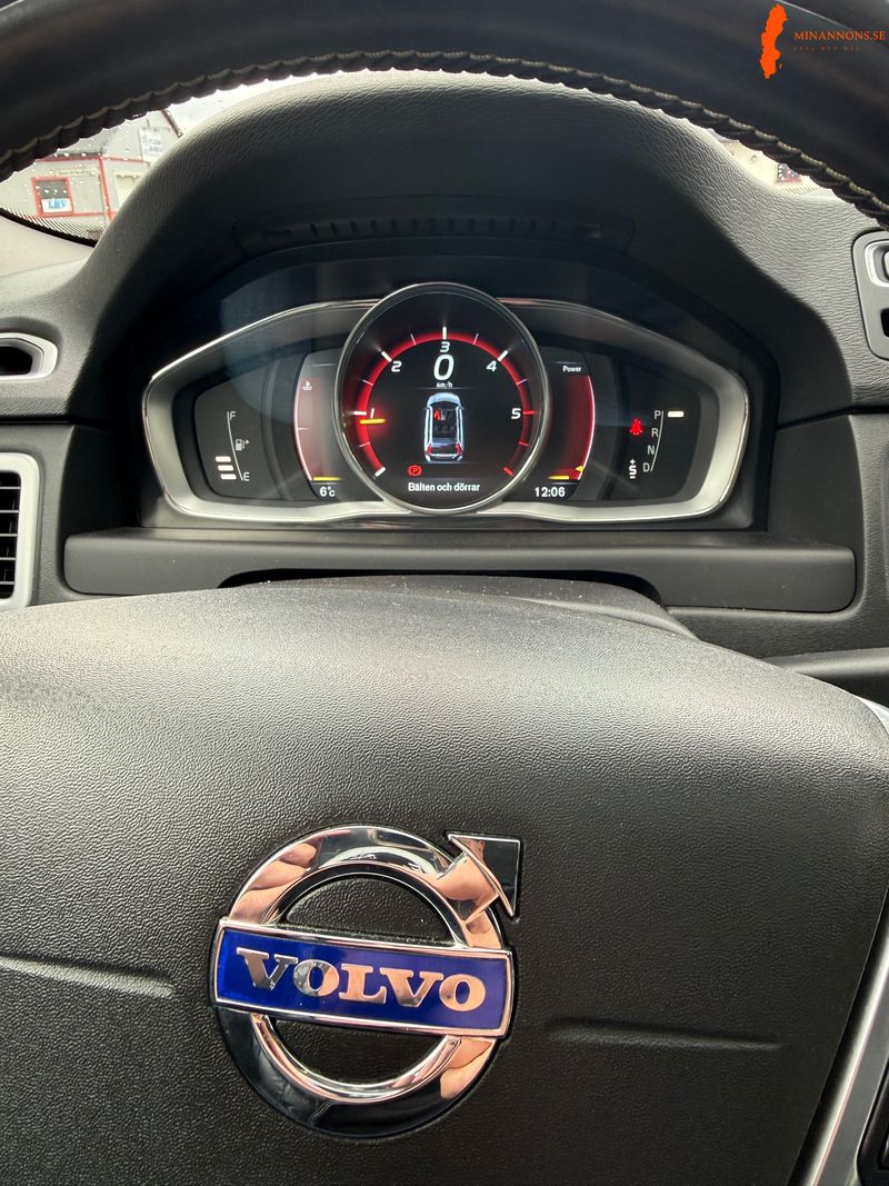 v70-generation-24-2nd-facelift-d4-2015