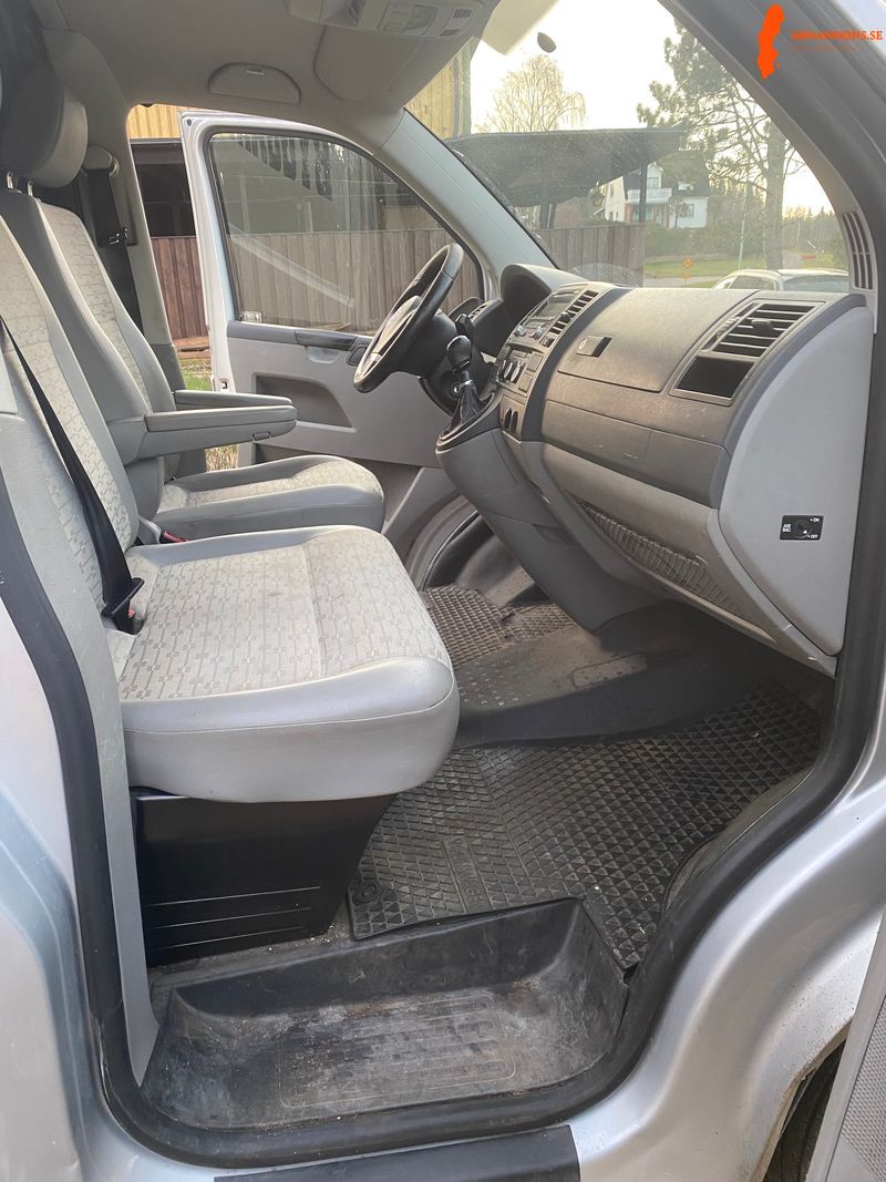 transporter-t5-ny-servad-och-besiktad