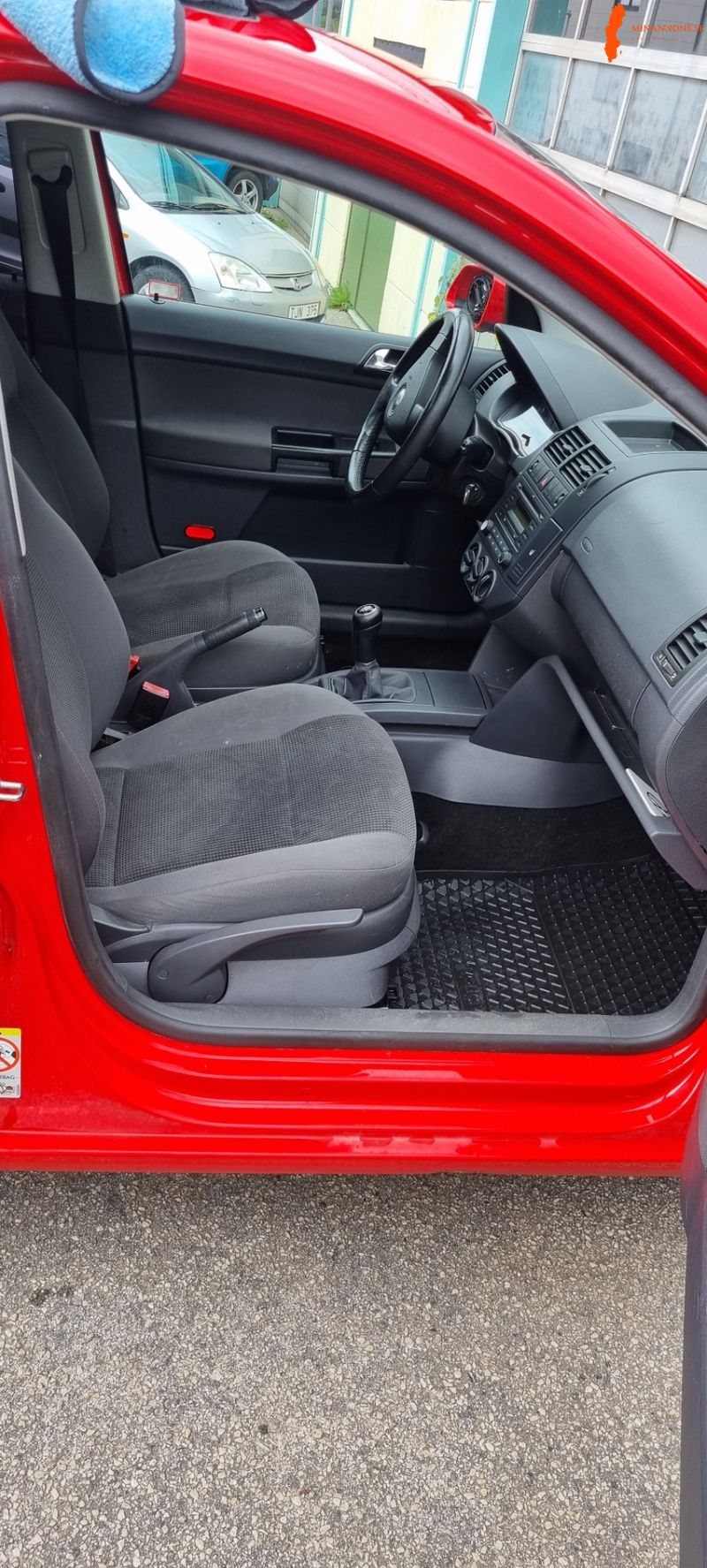 volkswagen-polo-14-16v-fwd