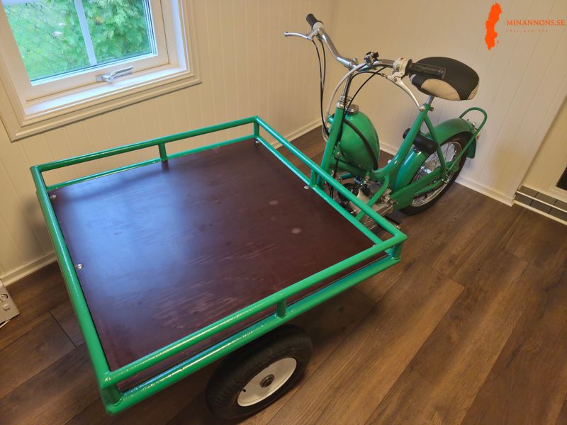 nyrenoverad-flakmoped-1189