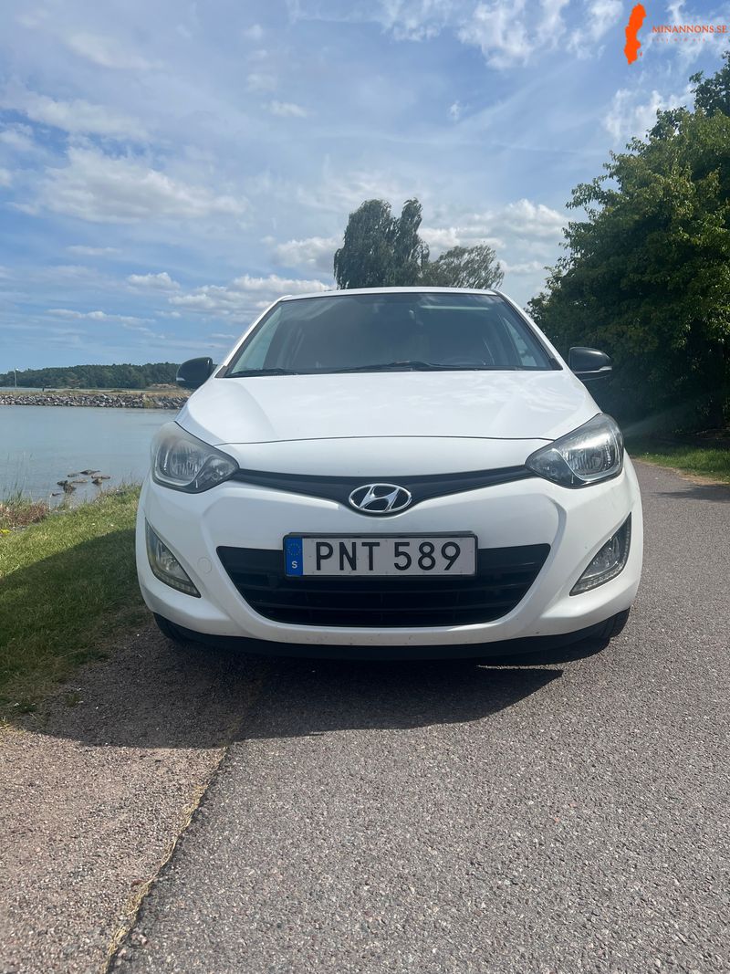 hyundai-i20-12-16v-fwd