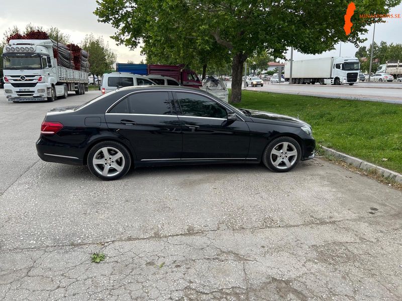 mercedes-benz-e-220-bluetec-4matic-220-bluetec-4matic