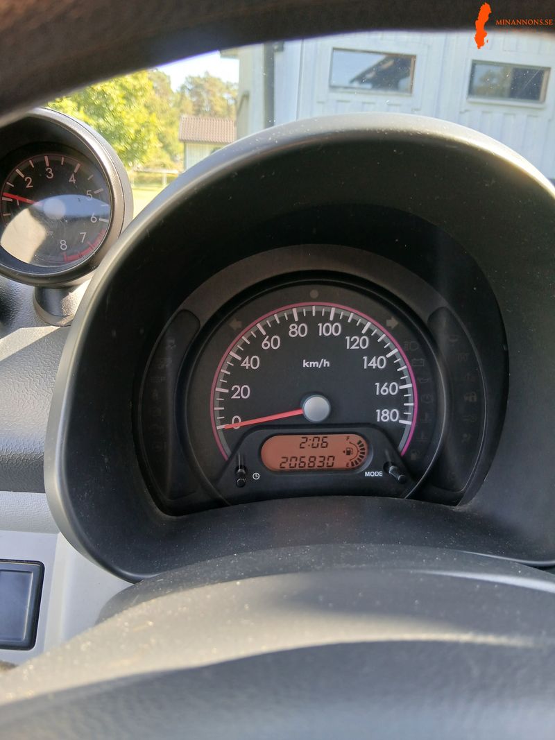 suzuki-alto-10-12v-fwd